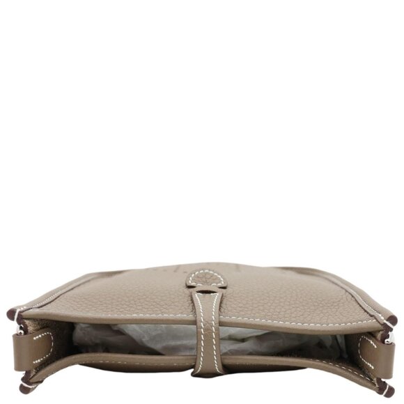 Hermes Evelyne TPM 16 Amazone Clemence Leather Crossbody Bag Etoupe - Picture 10 of 14